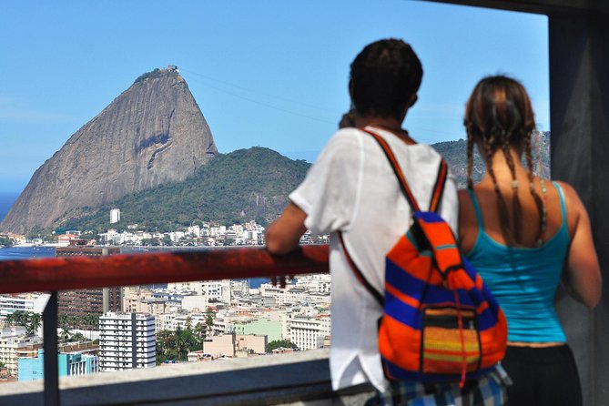 Santa Teresa, Lapa, and Cinelândia with Tram Ride and Selarón Steps - Passeio Público and Cinelândia: Where the Tour Softens