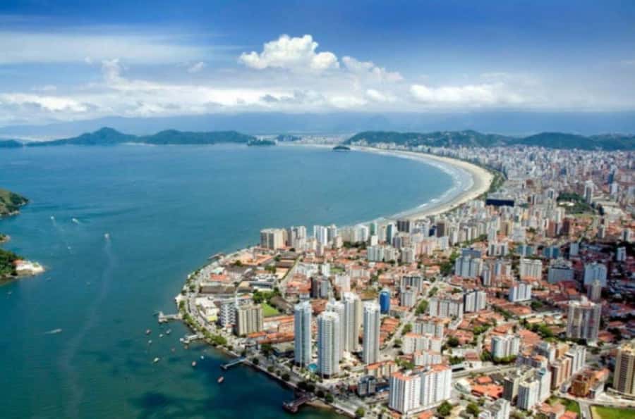 Santos: 7-hour Complete Shared City Tour - Main City Sights - Lunch in central Santos: convenient, but read the day