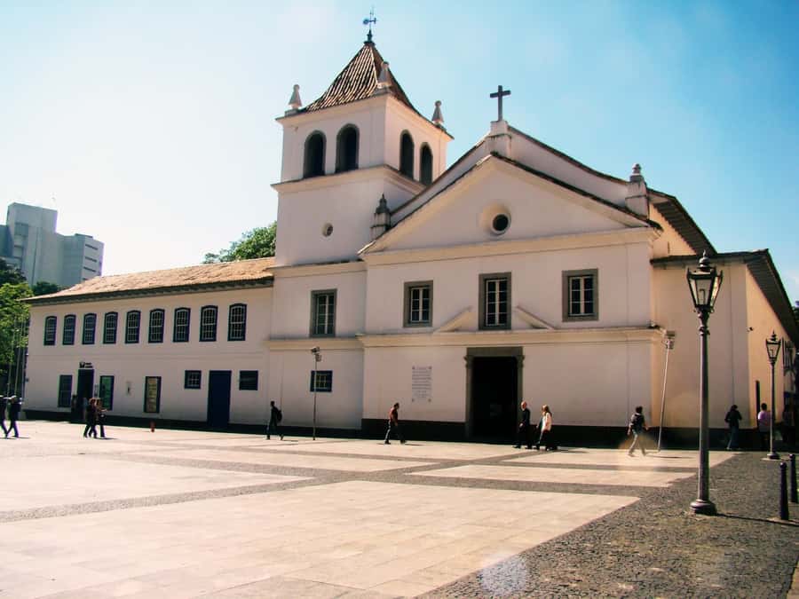 São Paulo: City Highlights Guided Tour - Liberdade, Sé Square, and the Cathedral area in the historical center