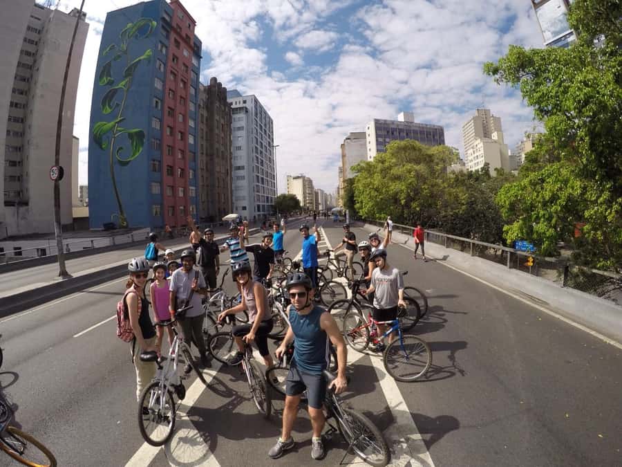 São Paulo: Downtown Historical Bike Tour - Why this downtown bike loop is such a good fit