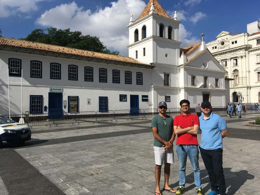 São Paulo: Downtown Walking Tour with Farol Santander Entry - Brazil Bank’s Cultural Center: your break in the middle