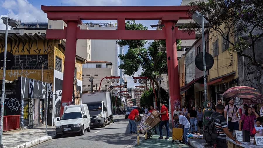 São Paulo: Liberdade Street Food Tour - The 2-Hour Flow: Eat, Walk, Learn, Repeat