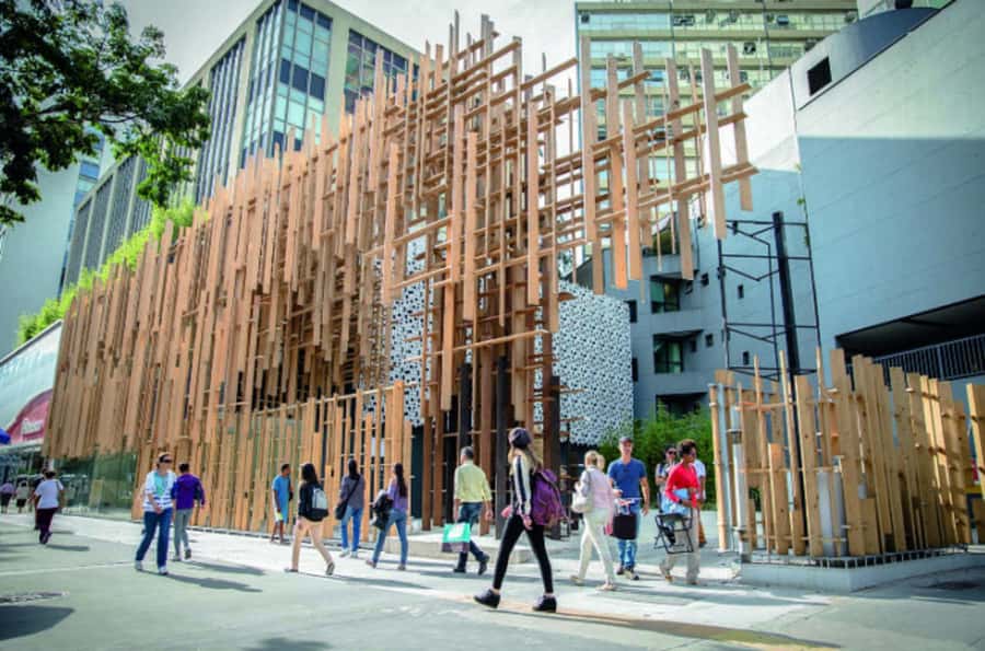 São Paulo: Paulista Avenue Walking Tour - Staying comfortable on a 3-hour Paulista walk