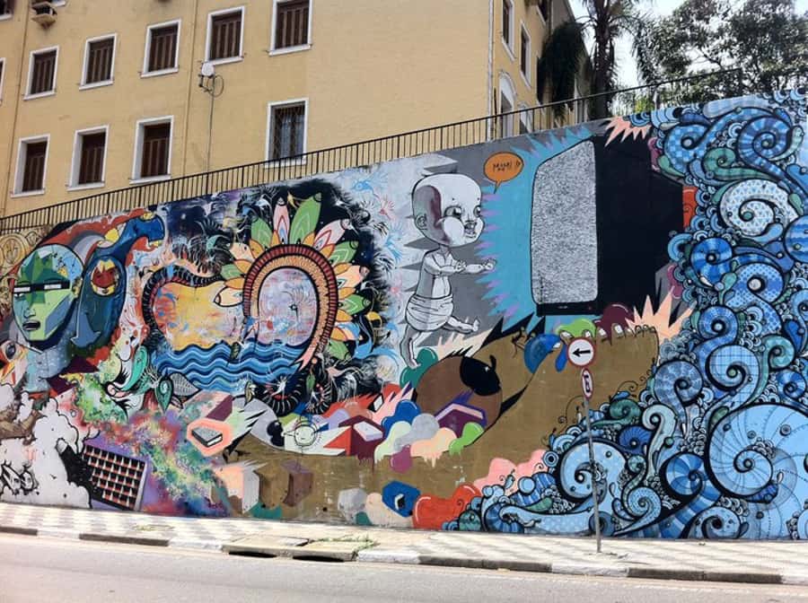 São Paulo Street Art Tour - Your guide is the real “entry ticket” to the art