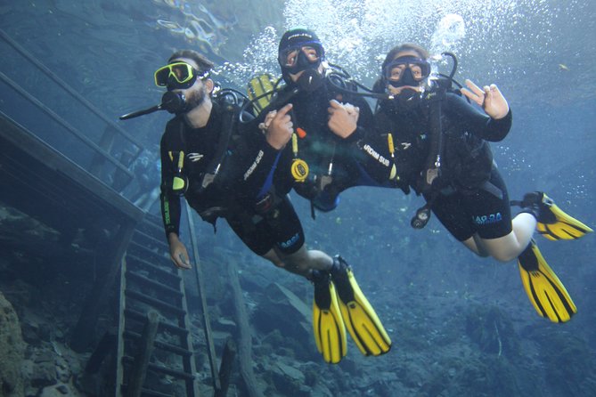 Skip the Line: Lagoa Misteriosa Admission Ticket with Scuba Diving Experience - Flooded caves and the guide-led navigation