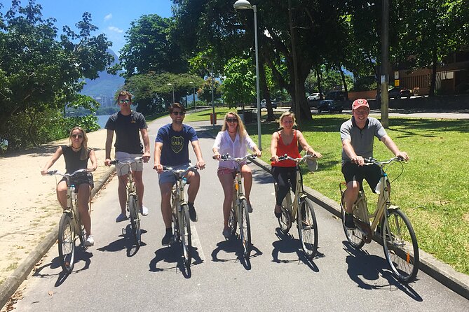 Small-Group Urban Bike Tour in Rio de Janeiro - Why the Small Group Size Matters (Max 10)