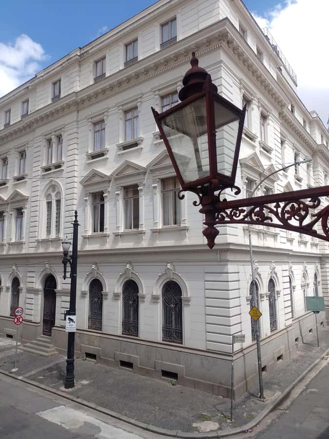 Special tour 8 hour (walking tour + nightlife ) - How the VIP Nightlife Really Works (and what you’ll pay)