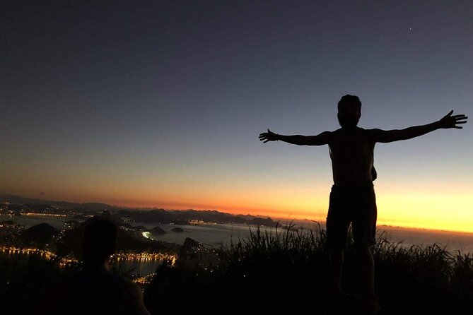 Sunrise at Morro 2 Irmãos - Vidigal - Rio de Janeiro - Who runs the morning, and what kind of guiding to expect