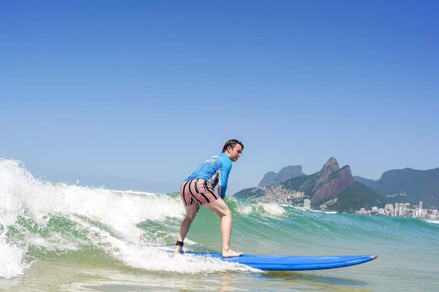 Surf lessons with local instructors in Copacabana/ipanema! - Photos and videos: worth it for remembering your first stand